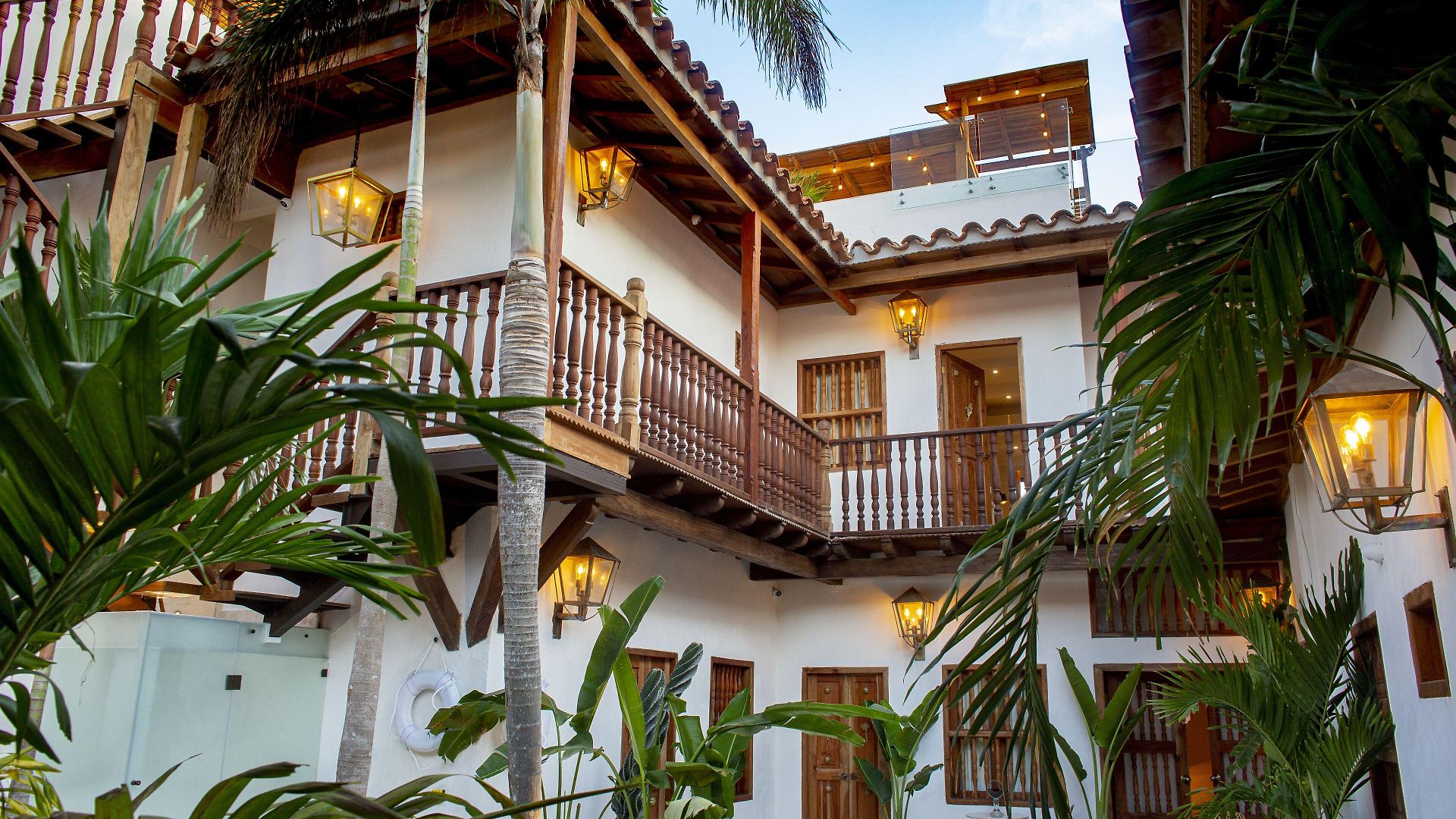 Palmas De Alba Boutique