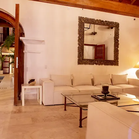 Hotel Palmas De Alba Boutique 5*