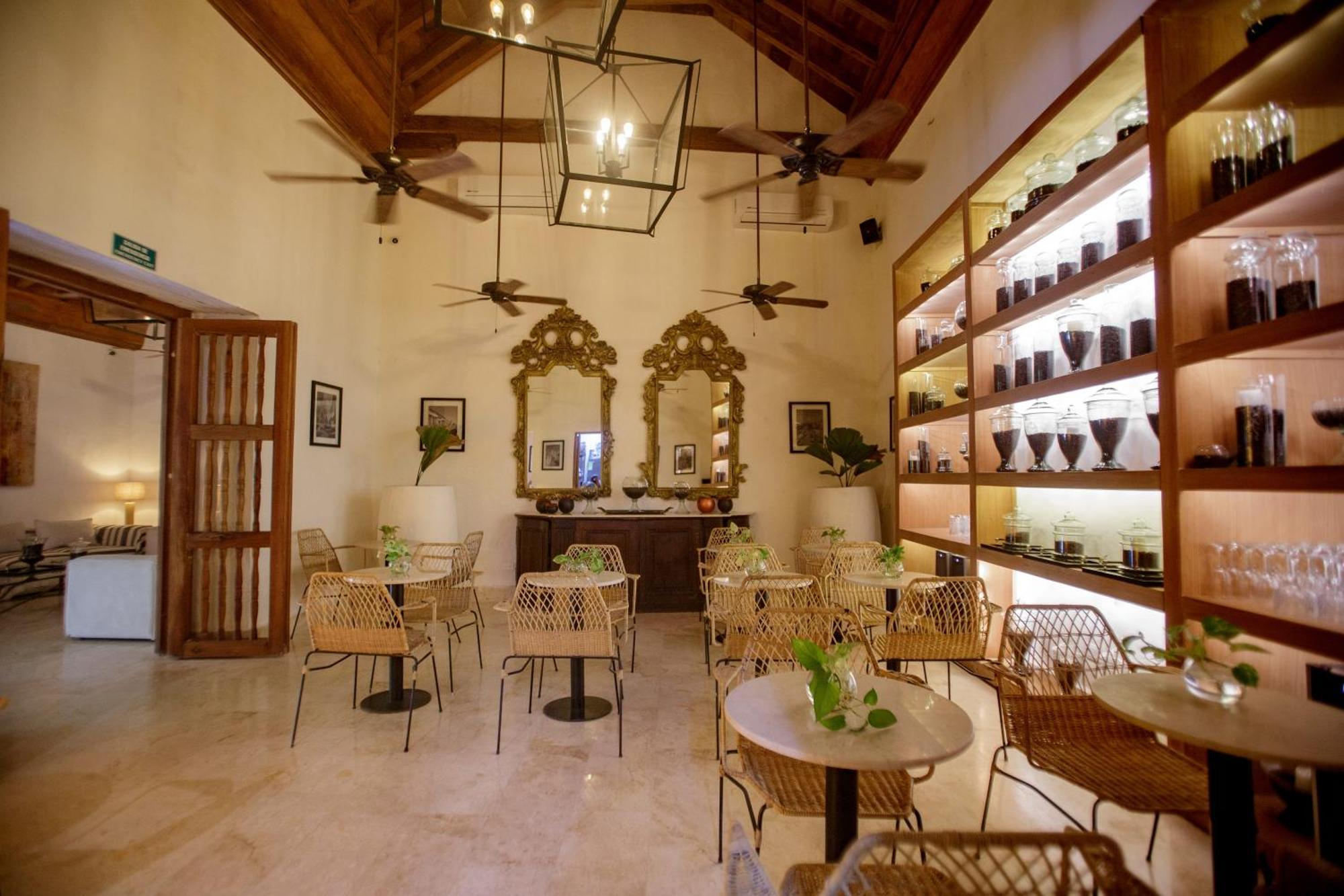 Palmas De Alba Boutique Hotel 5*